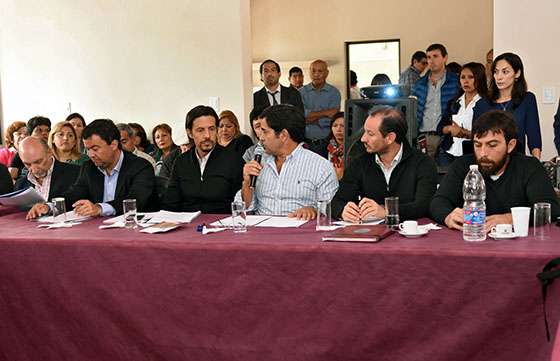 Funcionarios provinciales sesionan con el equipo municipal de Guachipas