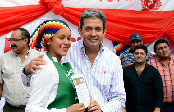Gómez Almaras: “Somos un Estado presente que se interesa e involucra por los sectores más vulnerables”