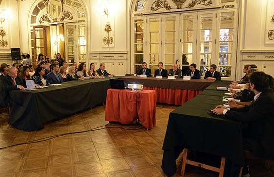 Amplia respuesta a la convocatoria del Gobierno para participar en la mesa intersectorial contra las adicciones