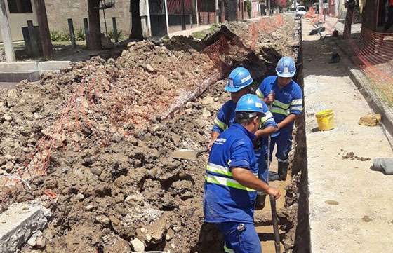 Realizaron recambios de cañerías en diferentes calles de la ciudad