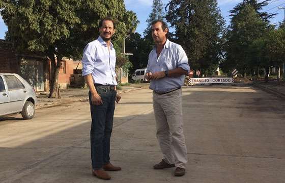 Plan Bicentenario: Finalizó obra de pavimentación en El Carril