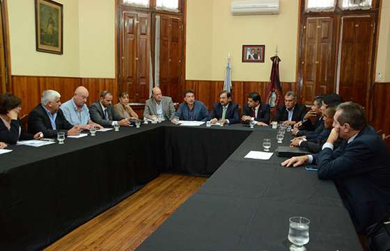 El IPV expuso el plan de trabajo para el presente año ante senadores