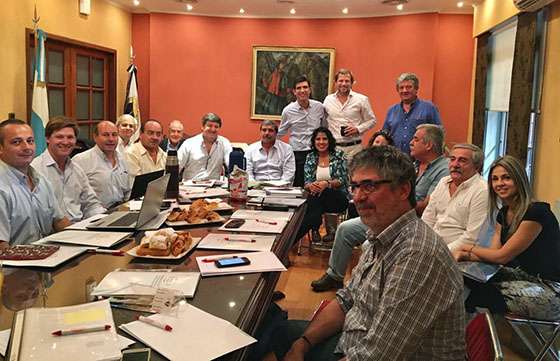 La Comisión Federal Fitosanitaria analizó la problemática de la polilla de la vid en Cafayate