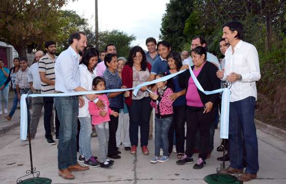 Plan Bicentenario: Inauguraron obras de pavimentación en El Carril y Chicoana