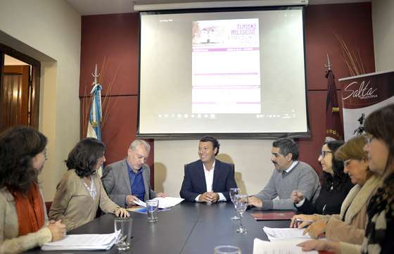Presentaron el programa de turismo religioso “4 Días Divinos en Salta”