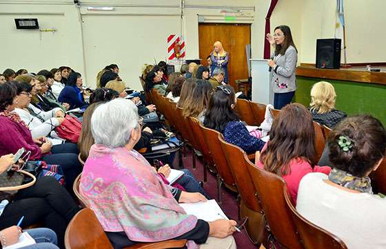 El Ministerio de Educación trabaja para mejorar el rendimiento académico de los estudiantes