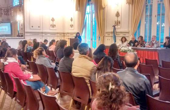 Presentaron el programa Comunidad Educativa en Diálogo
