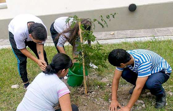 Con diversas actividades, Ambiente celebró el Día Mundial de la Tierra