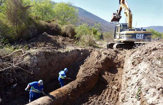 Importante obra de cloacas en la zona del Parque Industrial