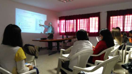 Capacitan profesionales de Tartagal Nutrición Clínica Infantil