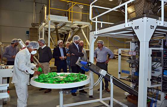 El ministro Montero recorrió empresas del parque industrial de Güemes junto a un funcionario de Nación