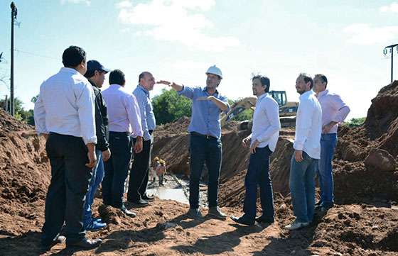 El Gobierno realiza infraestructura de gran impacto social en Apolinario Saravia
