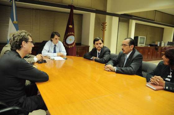 El ministro de Gobierno informó a concejales sobre gestiones por el gas envasado