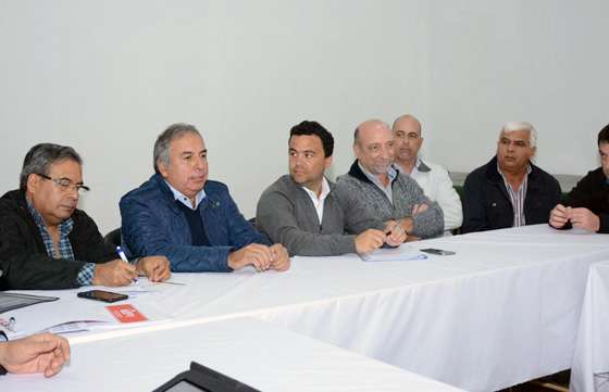 Funcionarios provinciales mantuvieron una jornada de trabajo con el equipo municipal de El Jardín