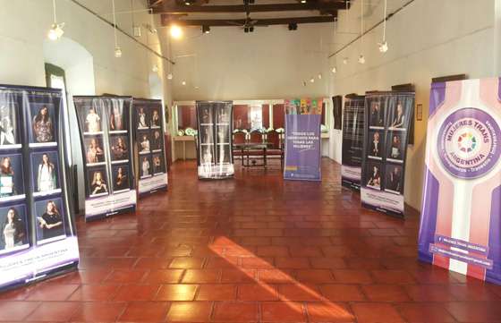 Exponen la muestra fotográfica “Mi identidad de género no limita mi capacidad laboral”