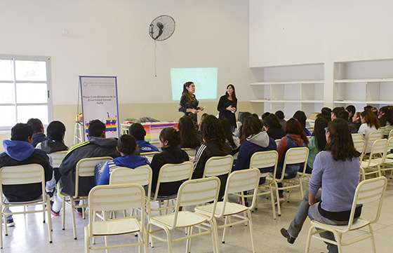 Alumnos participaron en una jornada sobre perspectiva de género desde la diversidad sexual