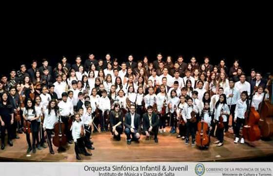 Más de 350 alumnos se forman en la Orquesta Sinfónica Infantil y Juvenil de Salta
