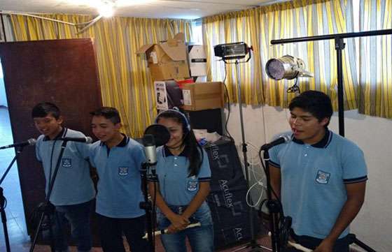 El Colegio Ciudad del Milagro inaugurará hoy un estudio de grabación