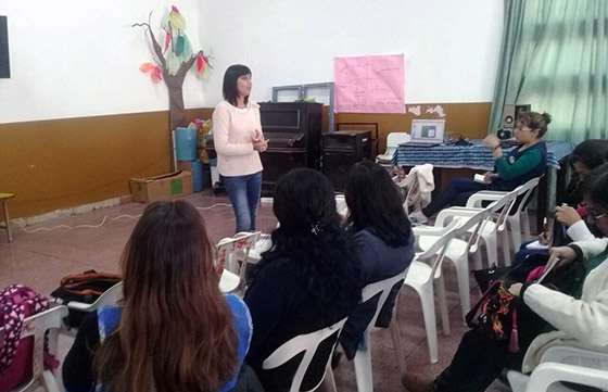 Docentes continúan formándose en derechos de niños, niñas y adolescentes