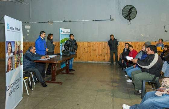 Aguas del Norte brindó asesoramiento a la Federación de Centros Vecinales