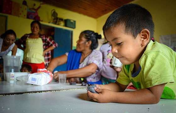 Proponen la implementación de una Ley de Estimulación Prenatal y Temprana en Salta