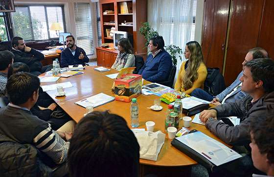 Productores locales podrán vender su mercadería en las góndolas de Supermercados Día