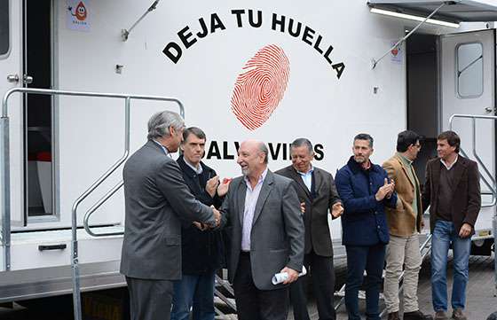La Provincia presentó un móvil para recibir donaciones de sangre