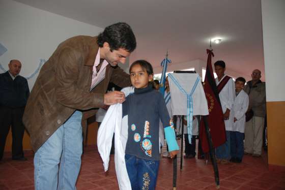 El Gobernador inauguró la escuela N° 4674 en Paraje Palo Santo