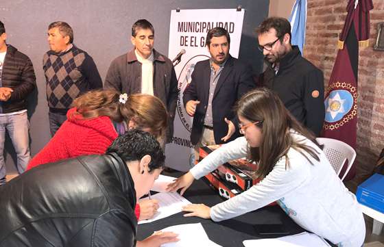 En El Galpón se sumaron beneficiarios al plan Anafe en Casa