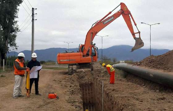 Avanza la obra cloacal para Cerrillos y zona sur de Salta Capital