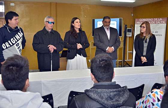 Estudiantes de escuelas técnicas se interiorizan sobre la inclusión a través del diseño