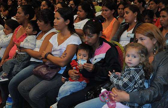 Titulares del programa Ellas Hacen recibirán certificado de finalización de estudios