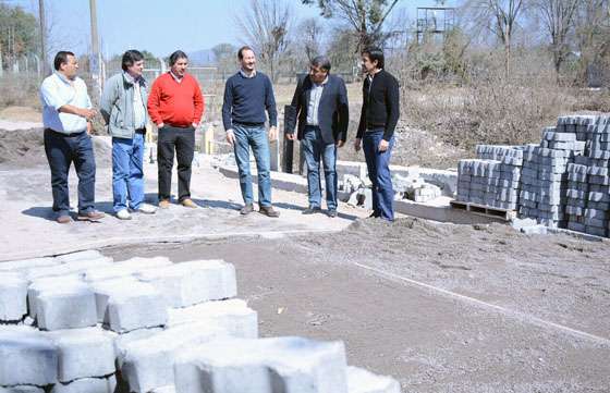 Funcionarios supervisaron en San Lorenzo el avance de obras del Plan Bicentenario