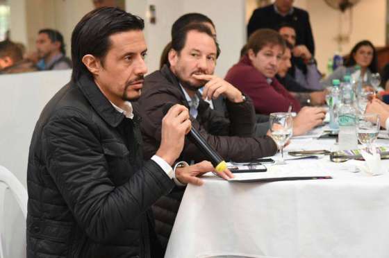 En Mosconi se realiza una reunión de trabajo multisectorial