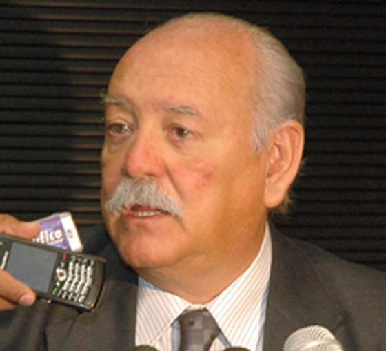 Van Cauwlaert informó los avances en la aplicación de la Ley de Educación Provincial