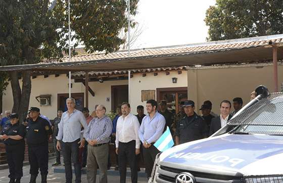 Nuevos móviles policiales para la Unidad Regional N° 4