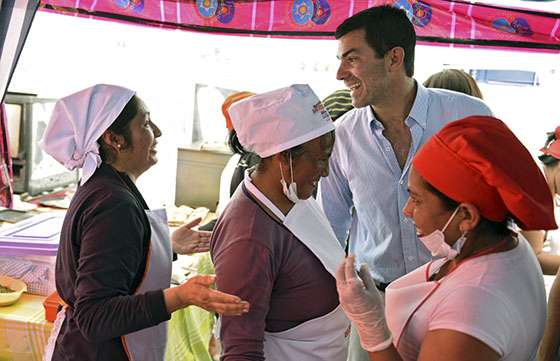 Urtubey saludó a concursantes de la Fiesta de la Empanada Salteña