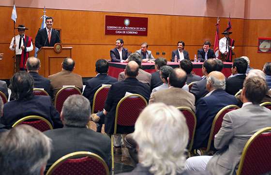 Urtubey envió a la Legislatura un proyecto de ley de promoción de inversiones y estabilidad fiscal para generar empleo