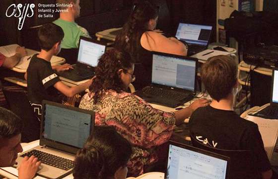 Comenzó el taller de software MIDI para estudiantes de música
