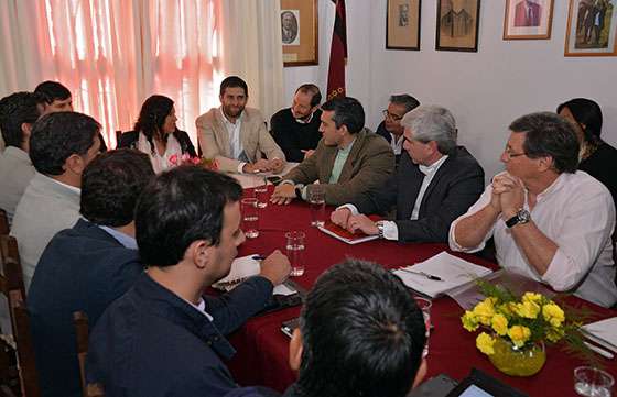 La Provincia invertirá más de $ 28 millones para la provisión de agua potable en Cerrillos