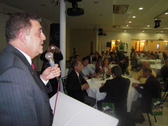 El ministro Loutaif participó en un agasajo al ingenio San Isidro 