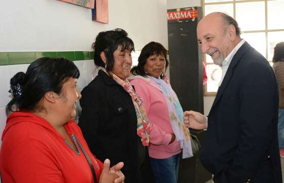 ​El ministro de Salud se reunió con el equipo de trabajo del área operativa de Cachi