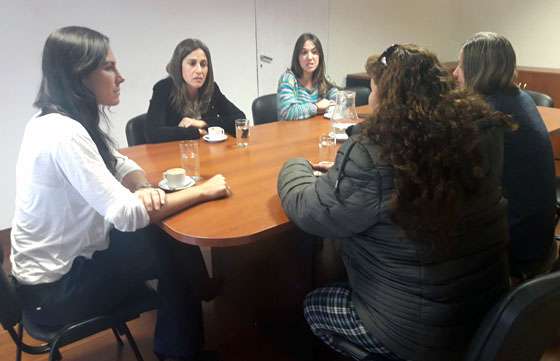 El Gobierno brinda asesoramiento jurídico y asistencia psicológica a familiares de víctimas