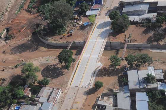 Habilitaron el puente sobre avenida Packham en Tartagal