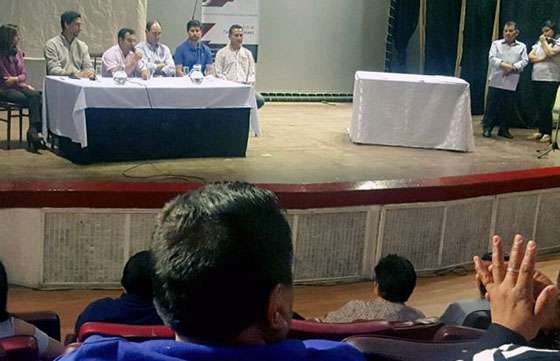Familias de Orán firmaron las escrituras de sus terrenos