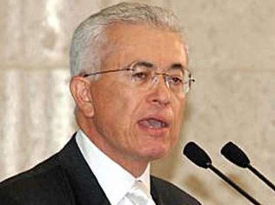 Mangabeira Unger dará este lunes una conferencia en Salta