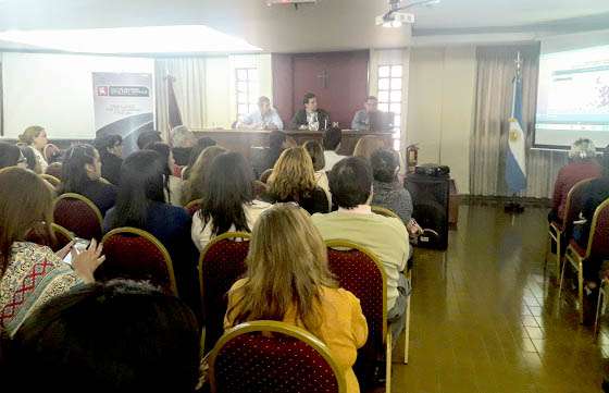 El 9-1-1 capacitó a los asistentes de los talleres 
