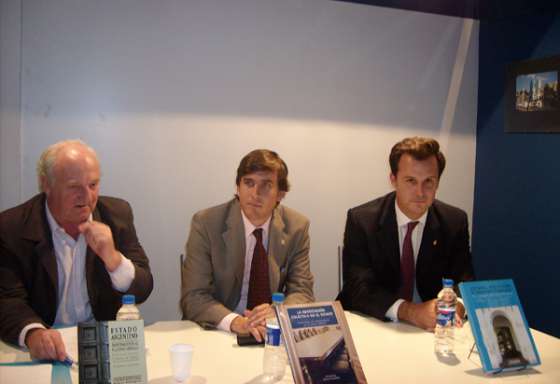 En la Feria del Libro expusieron sobre el empleo público en Salta