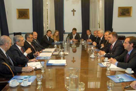 Gestionan reunión por proyecto de Ley que afectaría al sector tabacalero   