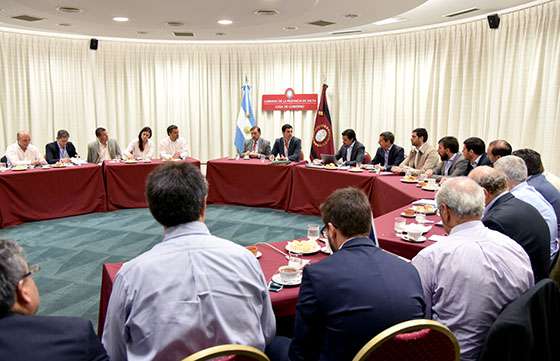 Urtubey encabezó una nueva reunión de gabinete